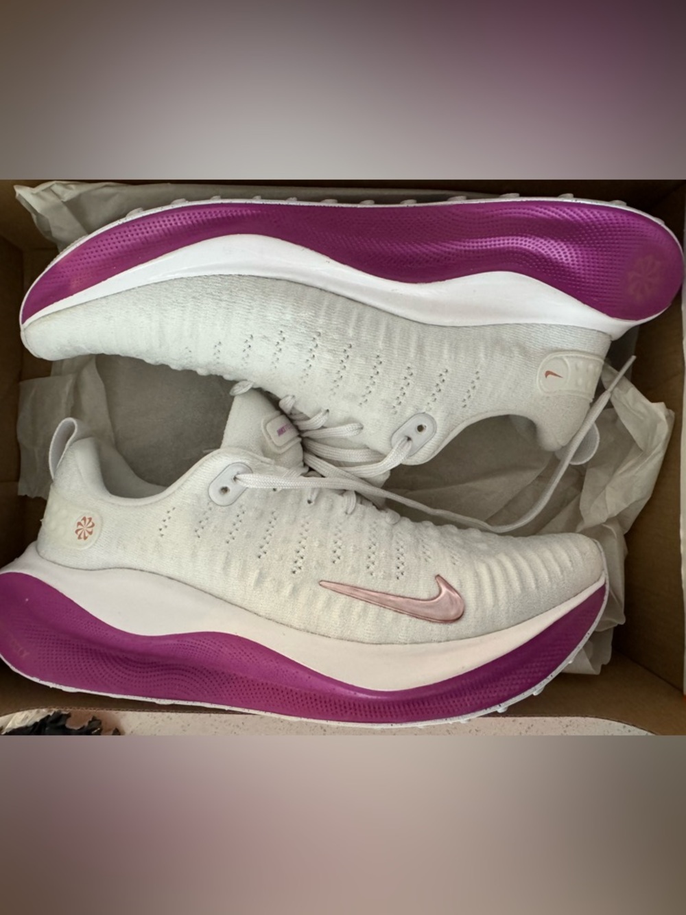 Nike Women’s White Knit Runners with Pink Accent